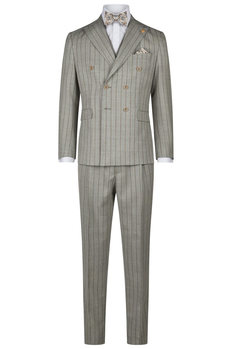 10c_kleinod_svatebni_oblek_Wilvorts